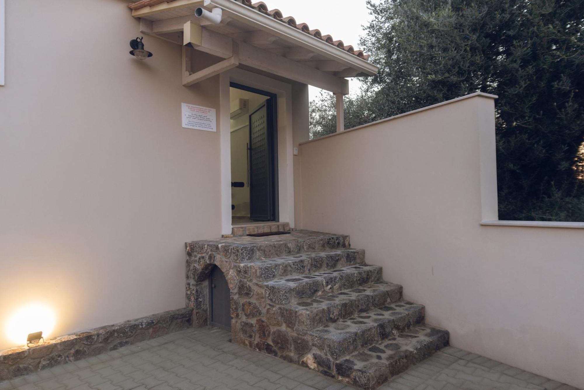Carpe Diem Moursia Studio Liapades Exterior photo